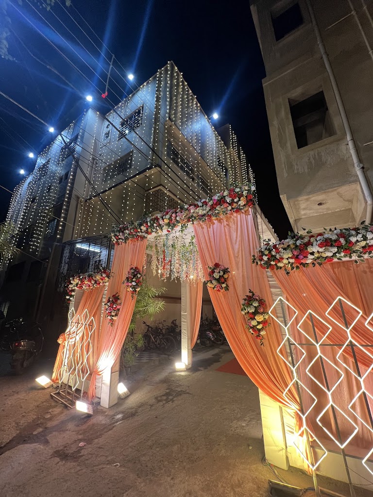 Hotel Akash Ganga