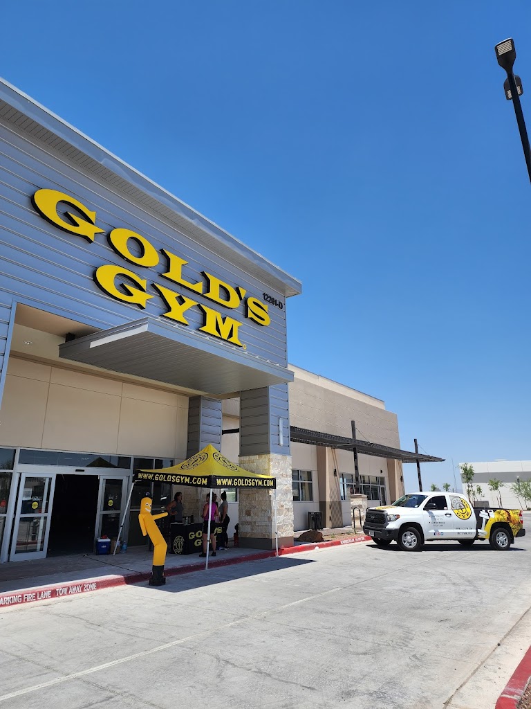  Gold's Gym - Eastlake
