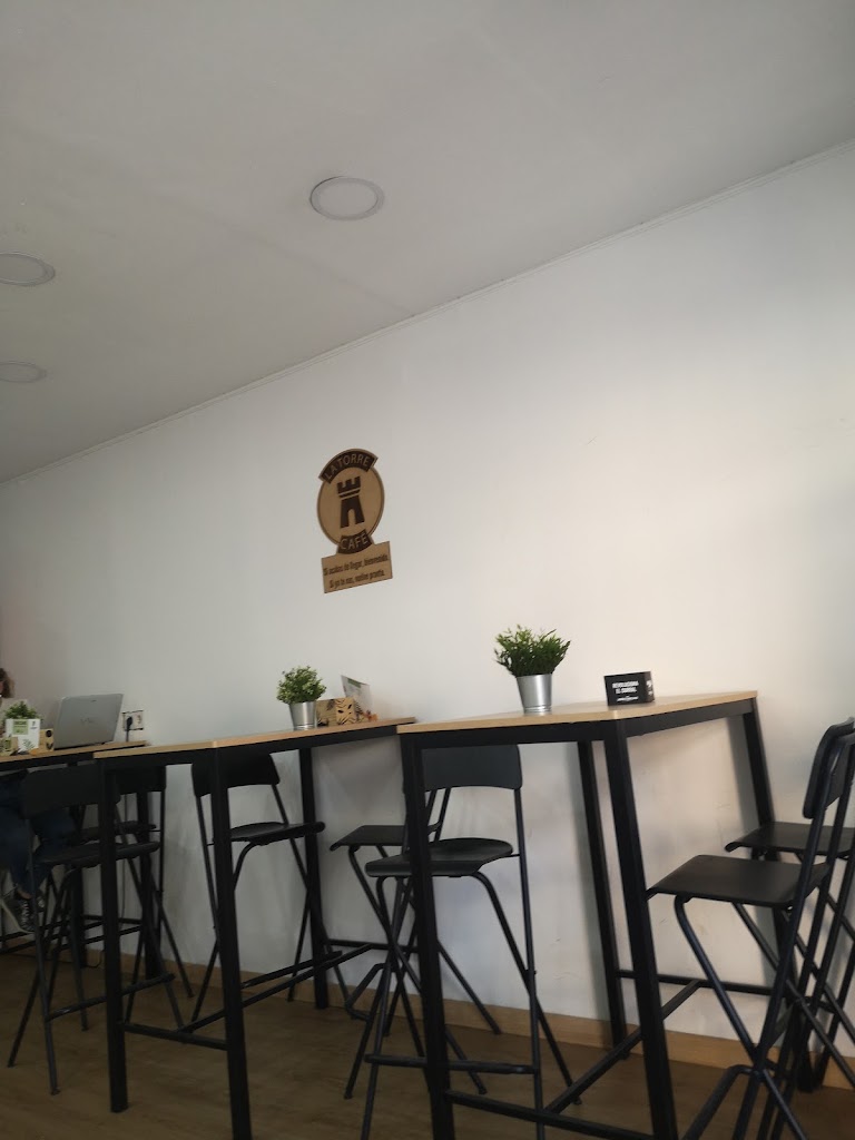 Cafe Bar La Torre — Ambiente