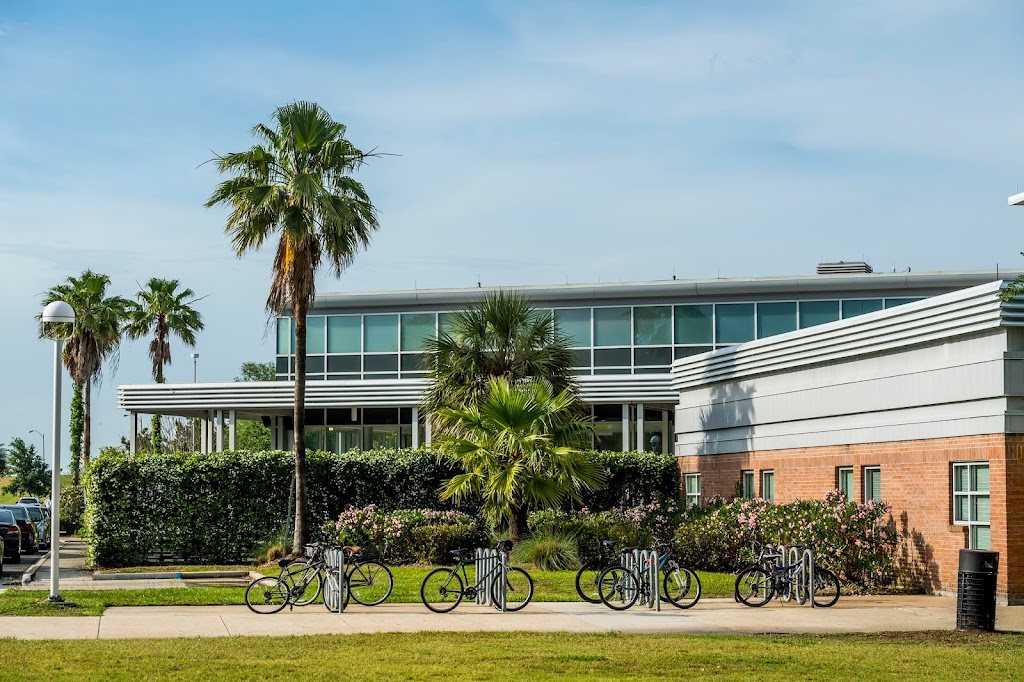  UNO Recreation & Fitness Center