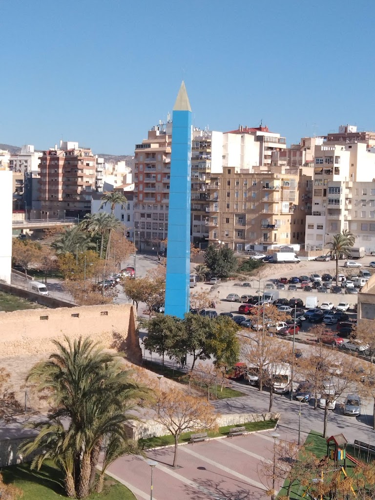 obelisco crevillent