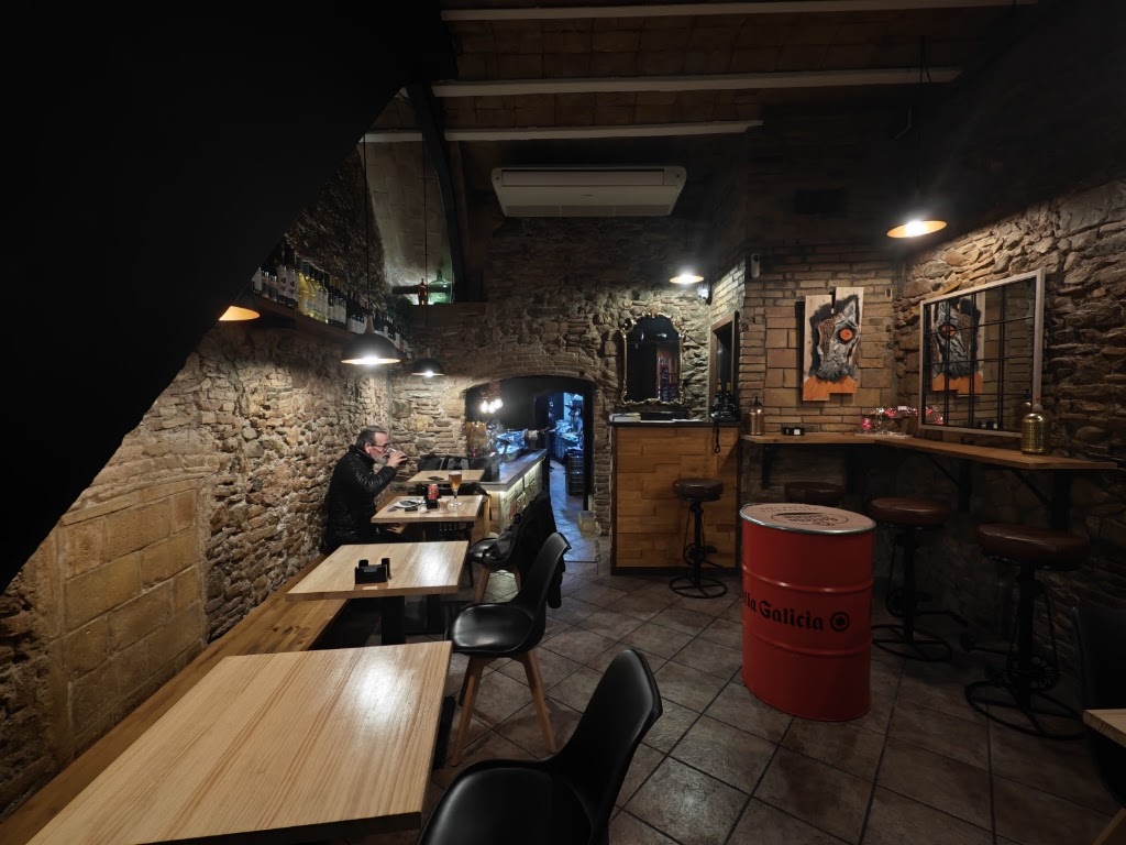 Celler Ca l'Antonia — Ambiente