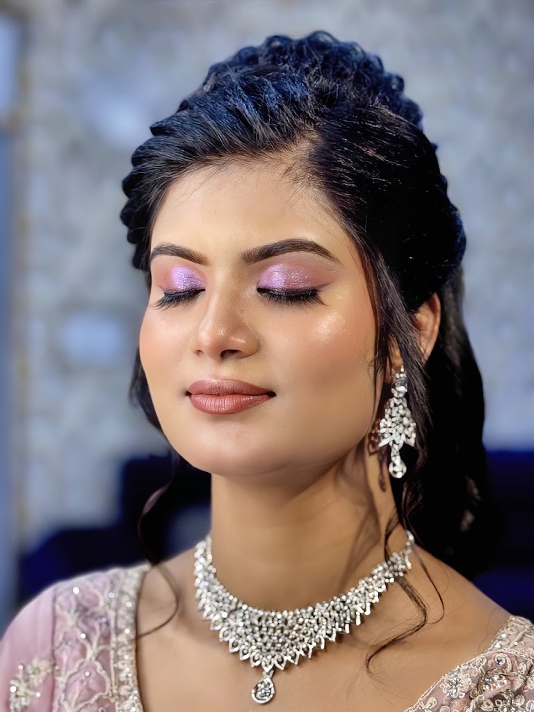 New Me Unisex Salon And Academy