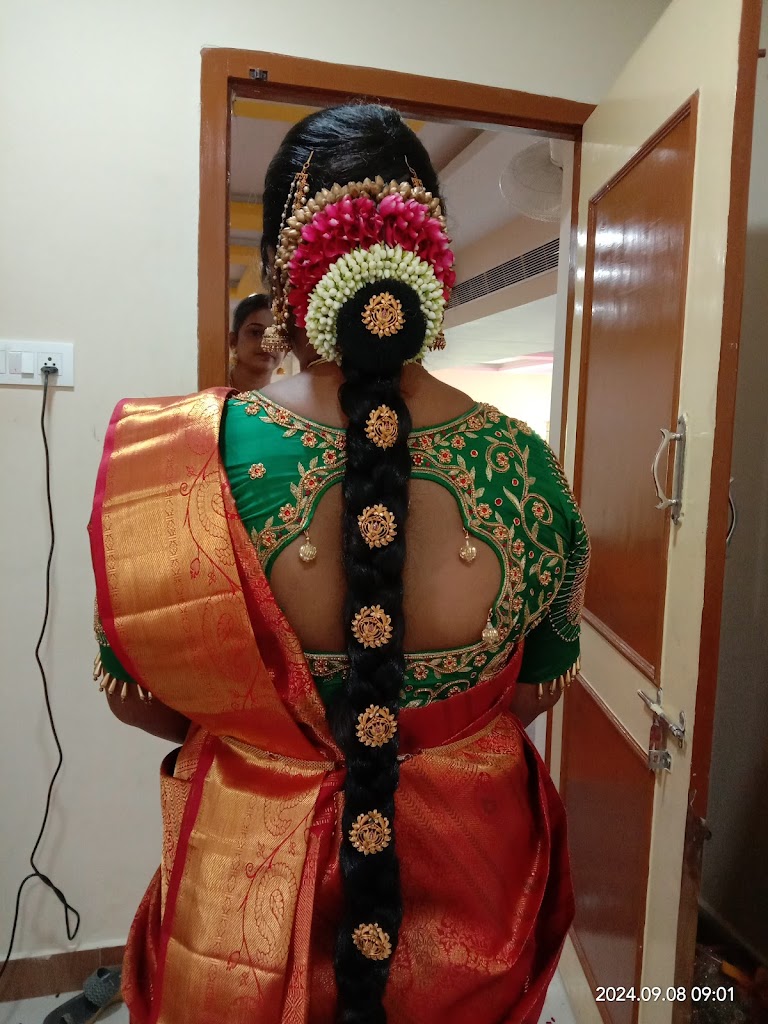 Shivanika Beauty Parlour