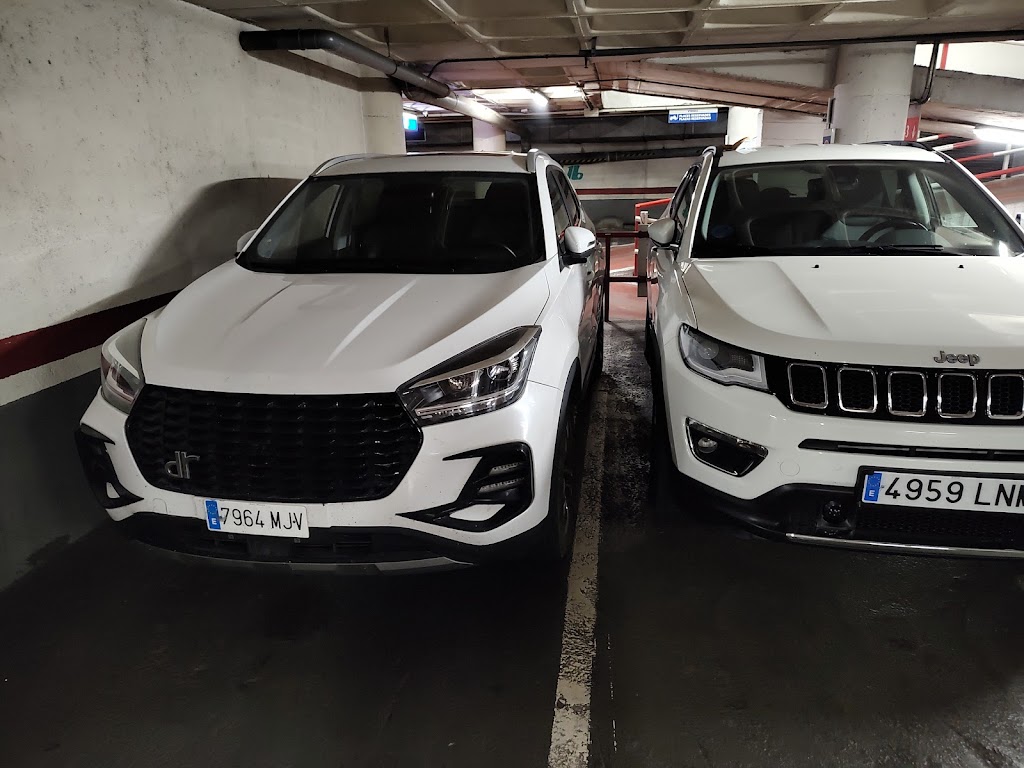 Drivalia Mobility Store - Barcelona Sants. Estacion de Tren