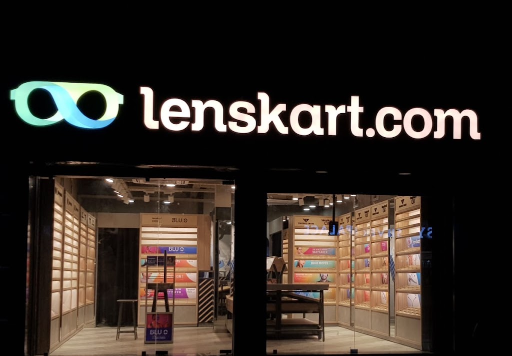 Lenskart Com At Muvattupuzha Cochin