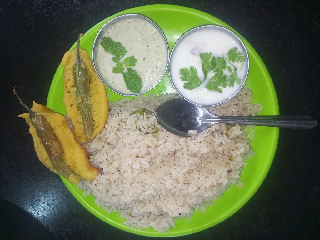 Pranavakaarnik Hotel