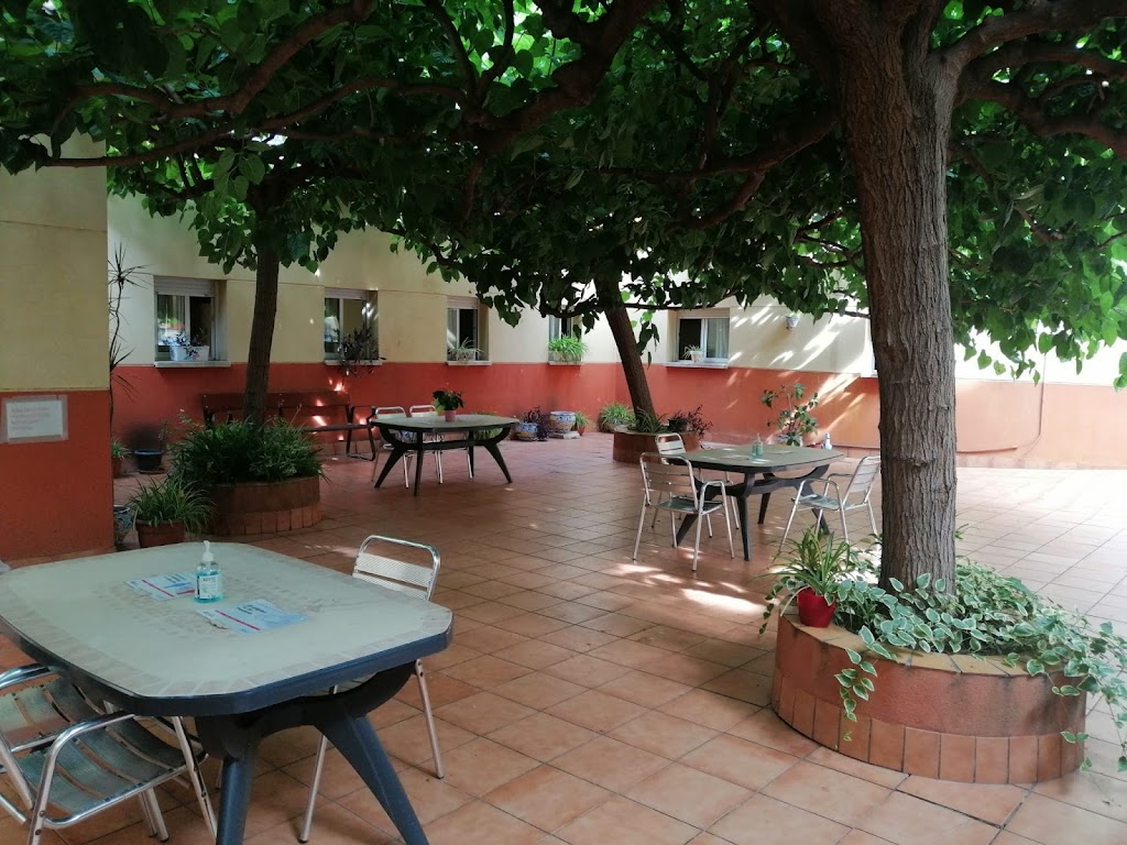 LLAR AVIS DOMI CENTRE DE DIA - RESIDENCIA GERIATRICA SANT BOI DE LLOBREGAT (ABANS LLAR AVIS BLANCA)