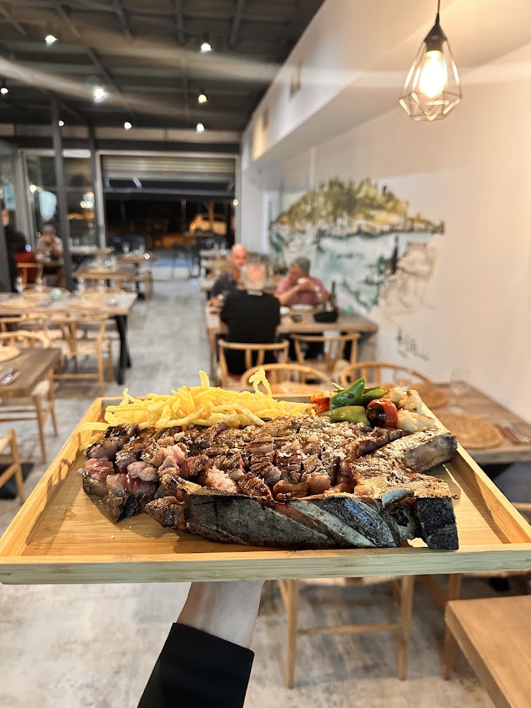 Variat Loft Restaurante — Comida y bebida