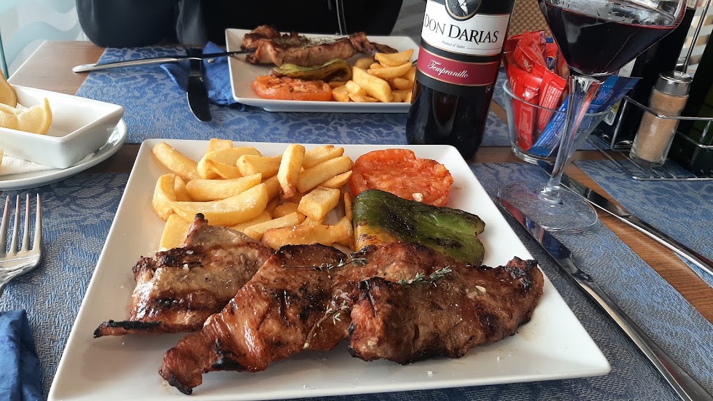 Pizzeria Oscar — Comida y bebida