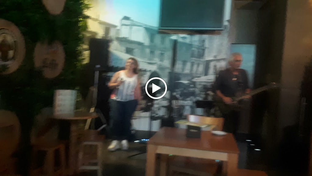 Cerveceria La Barrica — Videos