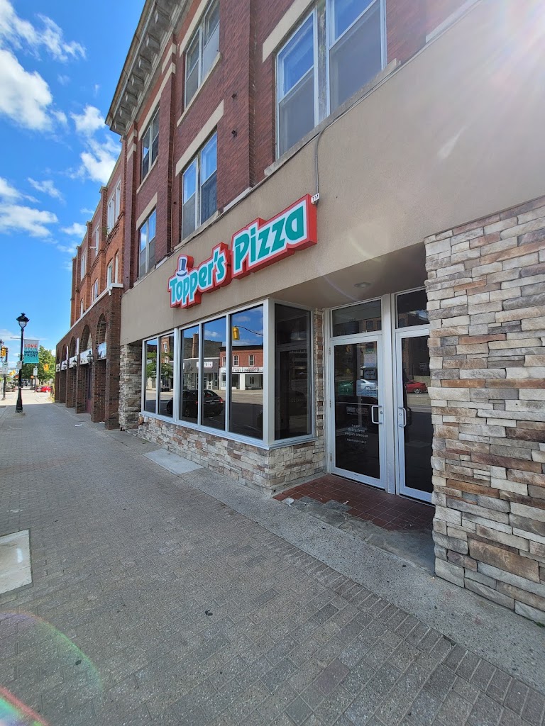 Topper's Pizza - North Bay in North Bay
