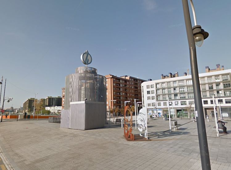 Continental Parking Hospital IMQ - Zorrotzaurre — Del propietario