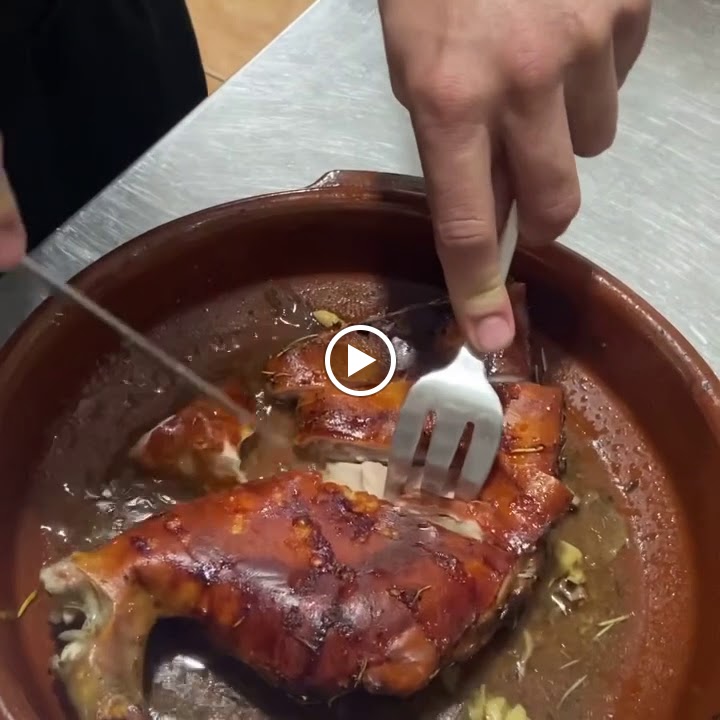 Asador El Granaino — Videos