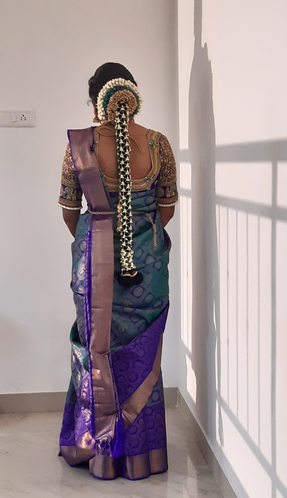 Beeszone Bridal Makeup Hair Style And Skin Hair Care Salon For Women