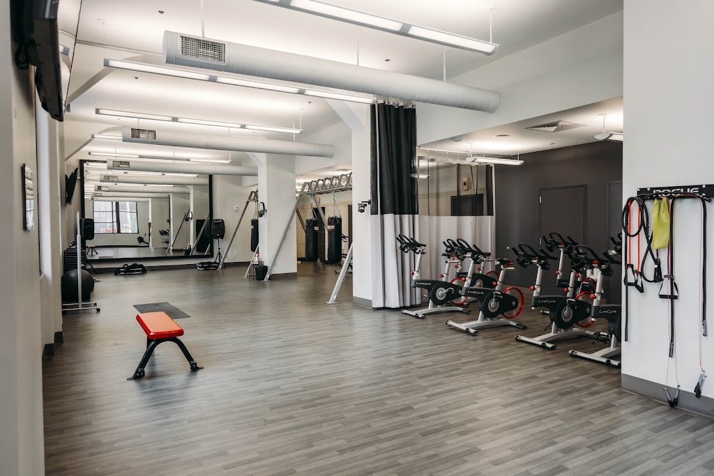  Under Armour Performance Center