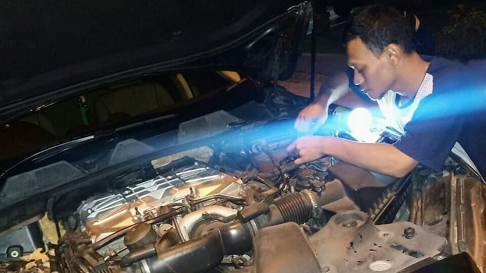 ABS motor service bengkel mobil 24 jam