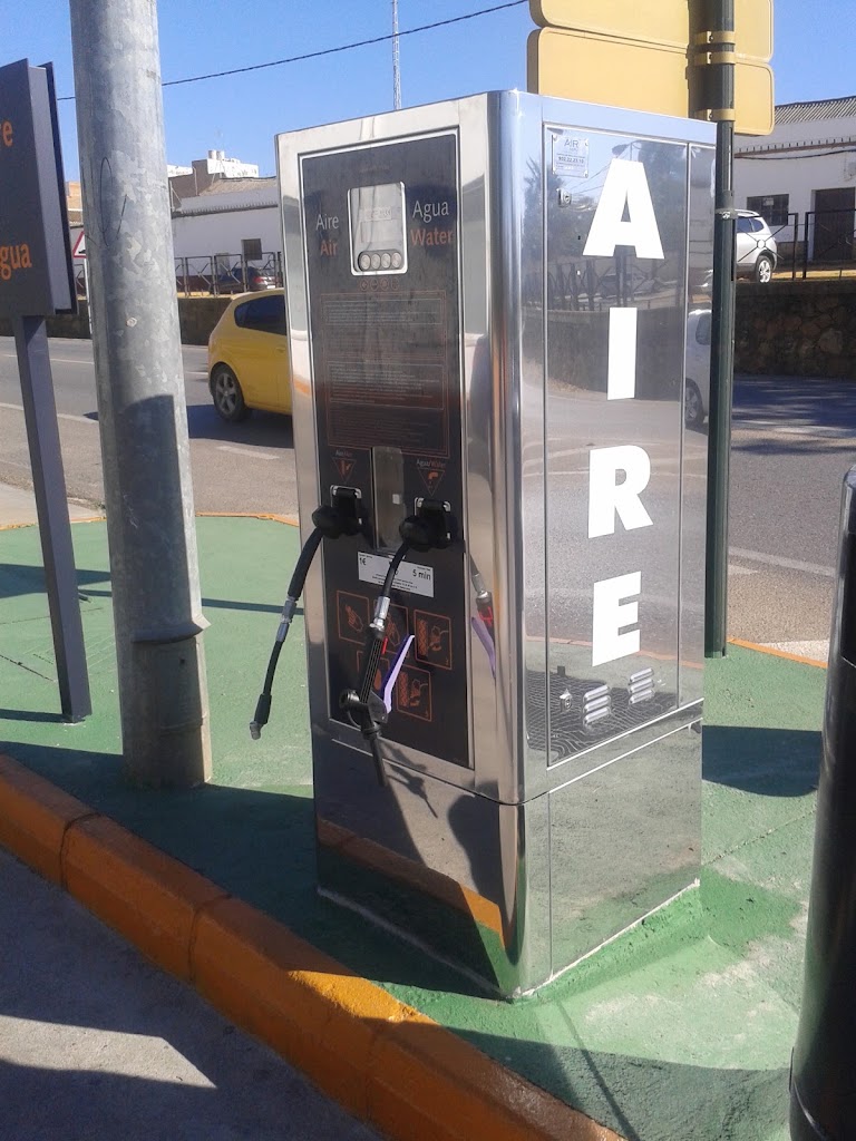 REPSOL E.S.FLORES.S.L. — Surtidor de combustible