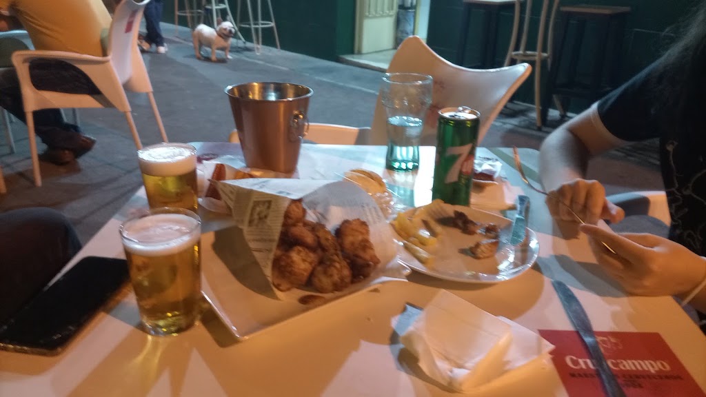 Restaurante Eden Tapas — Comida y bebida