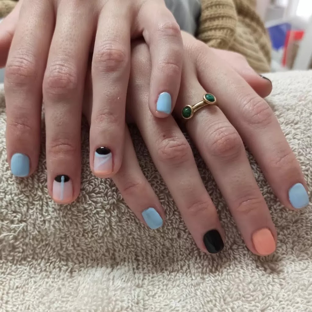 Estetica Montse — Manicura