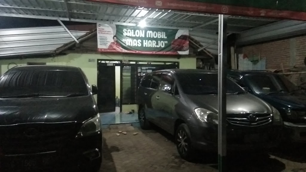 Salon mobil mas HARJO