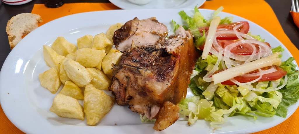Es Raco — Comida y bebida