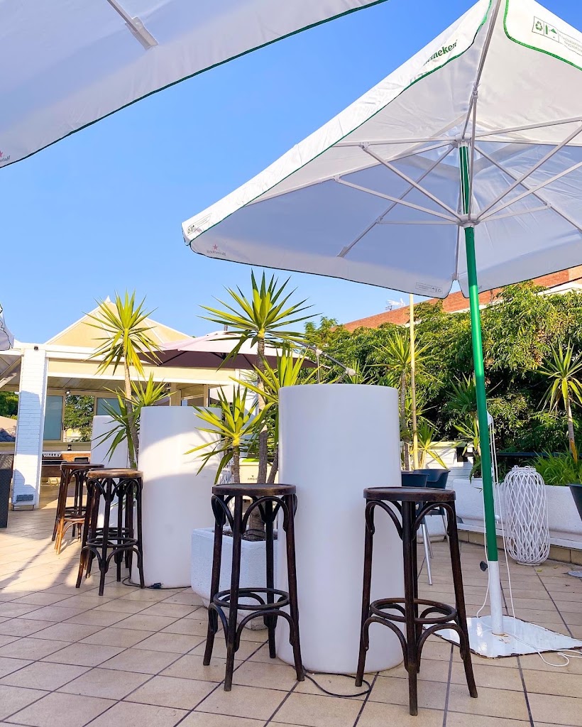 Oasis Castelldefels — Ambiente