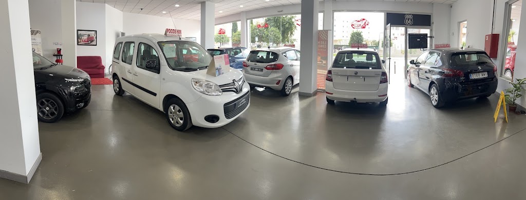 Autos Mercado — Interior
