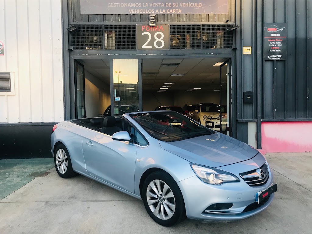 PREMIUM CAR — Interior