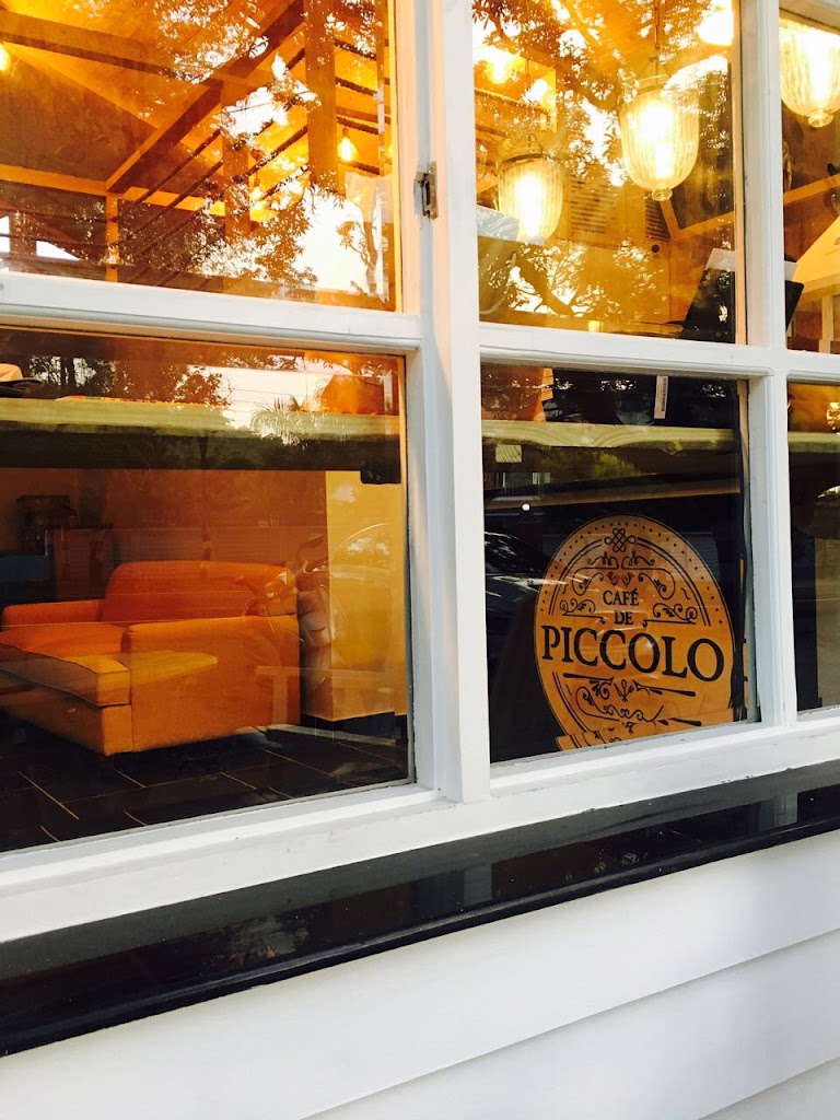 Cafe De Piccolo