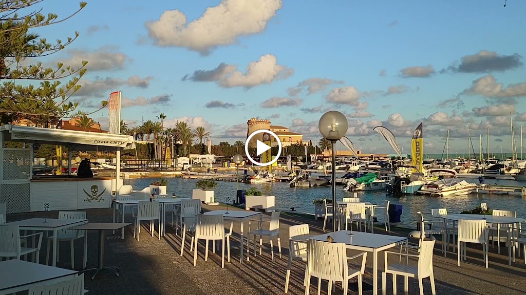 Restaurante Club Nautico Torre Horadada