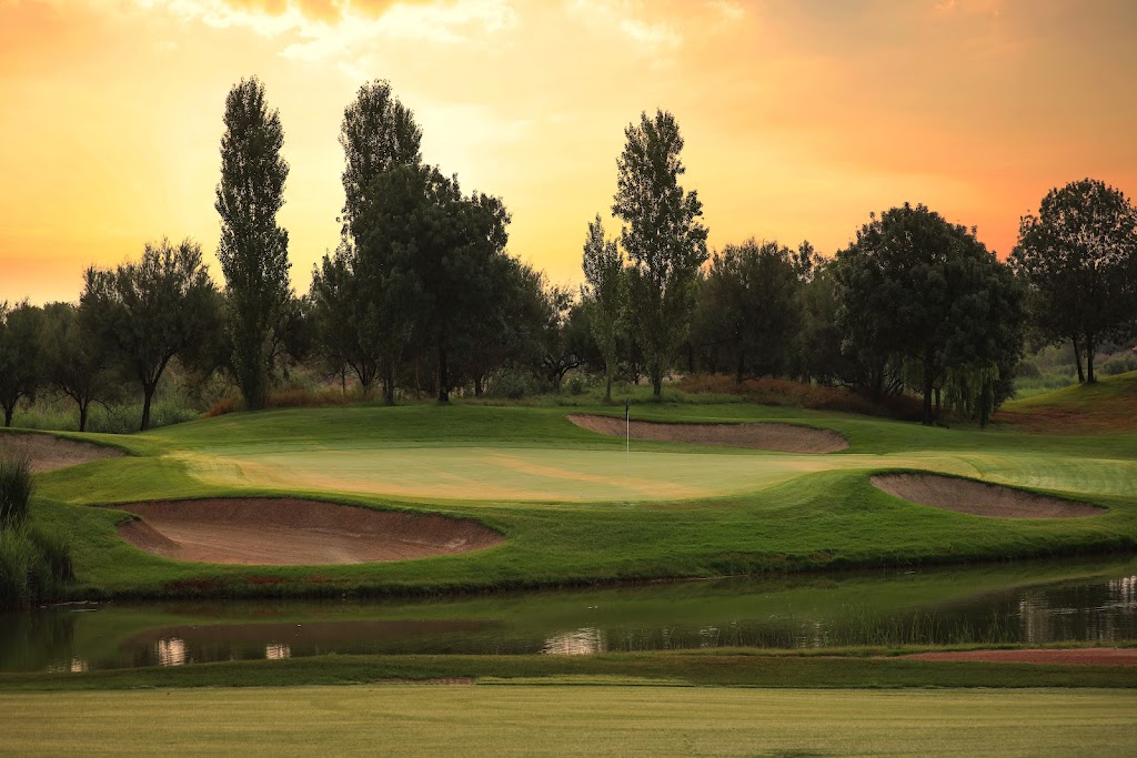 INFINITUM Golf - LAKES