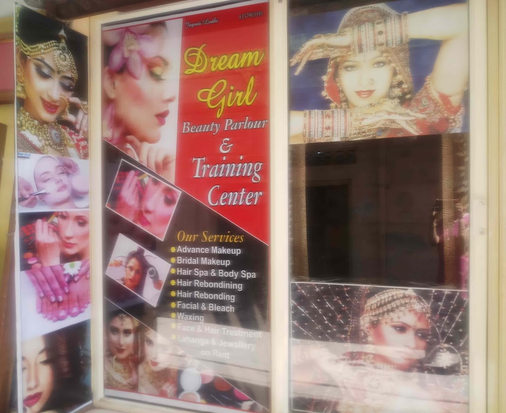 Dream Girl Makeup Studio