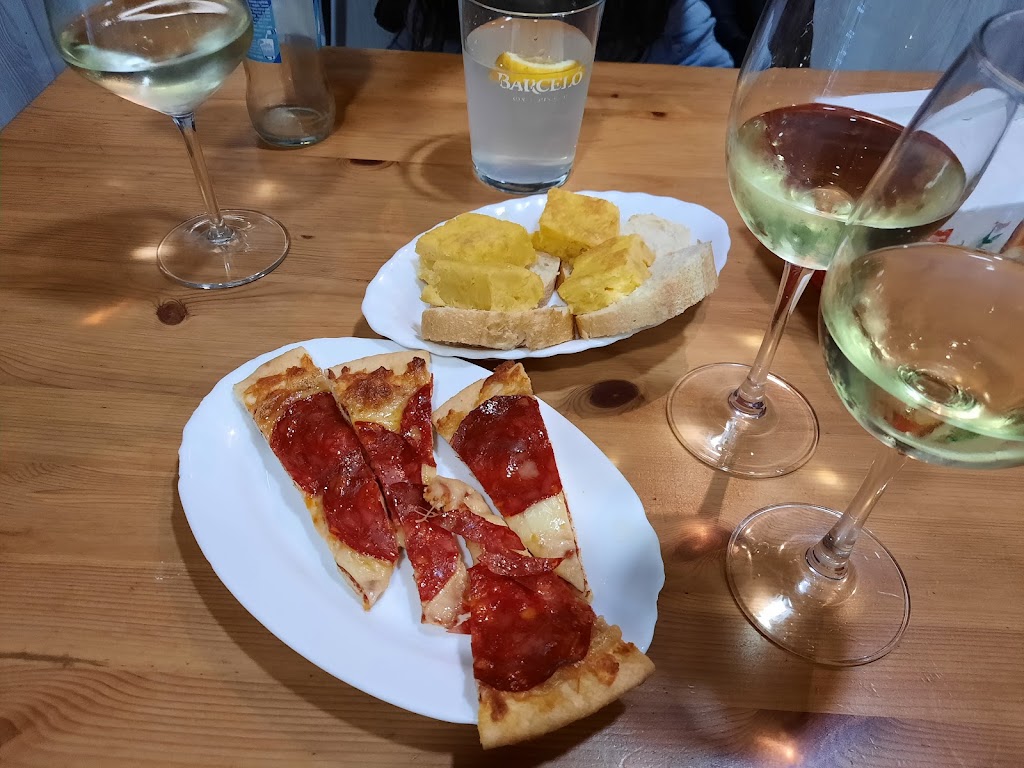 Bar de Isa — Comida y bebida
