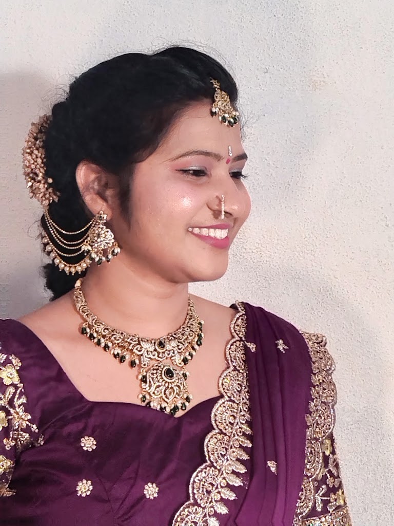 Srujana Beauty Parlour