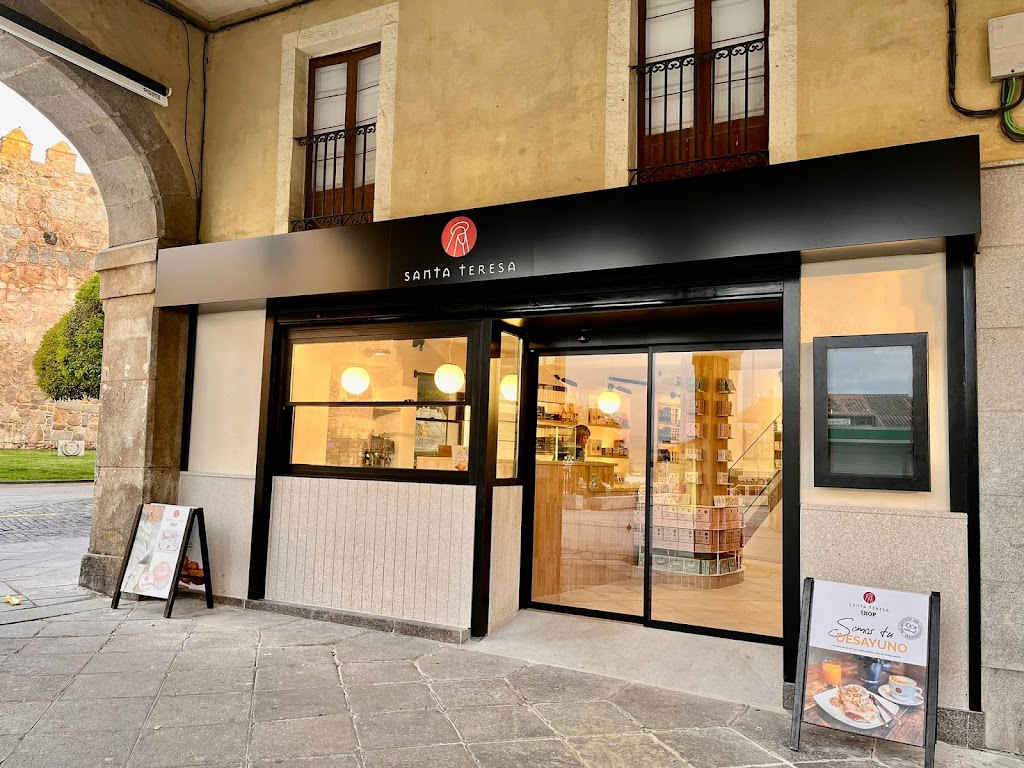 Santa Teresa Shop & Cafe