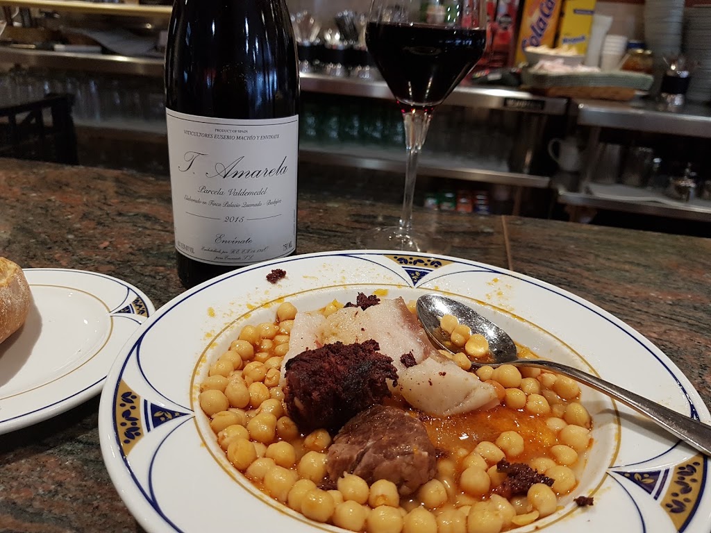 Restaurante MIAJON 2 — Comida y bebida