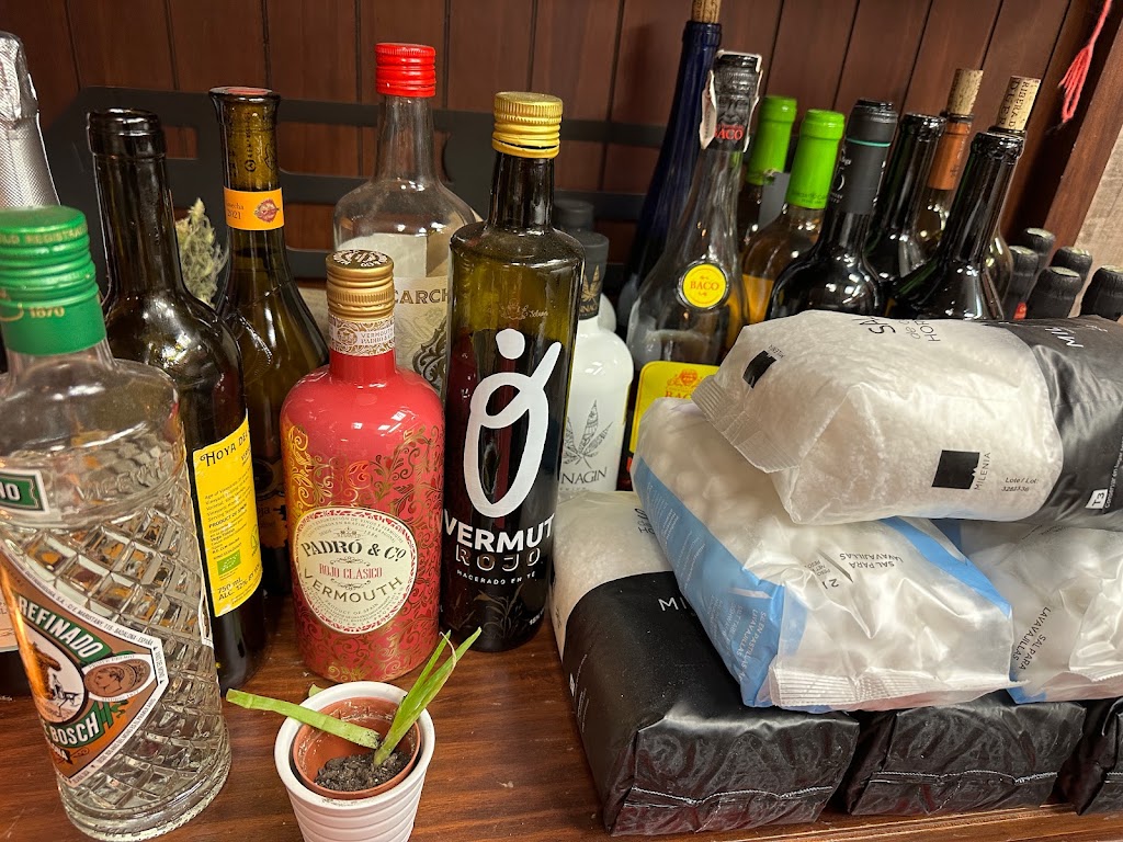 el parloteo de la plaza — Vino