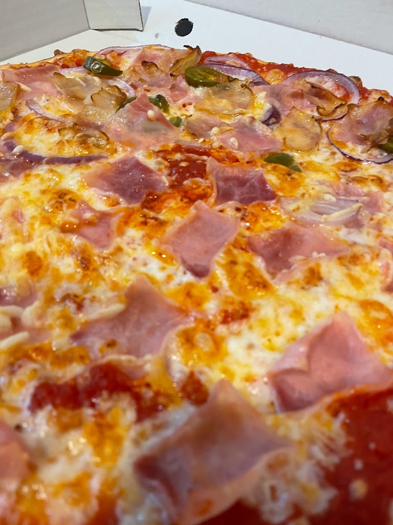 El Gasolino Pizzeria — Comida y bebida