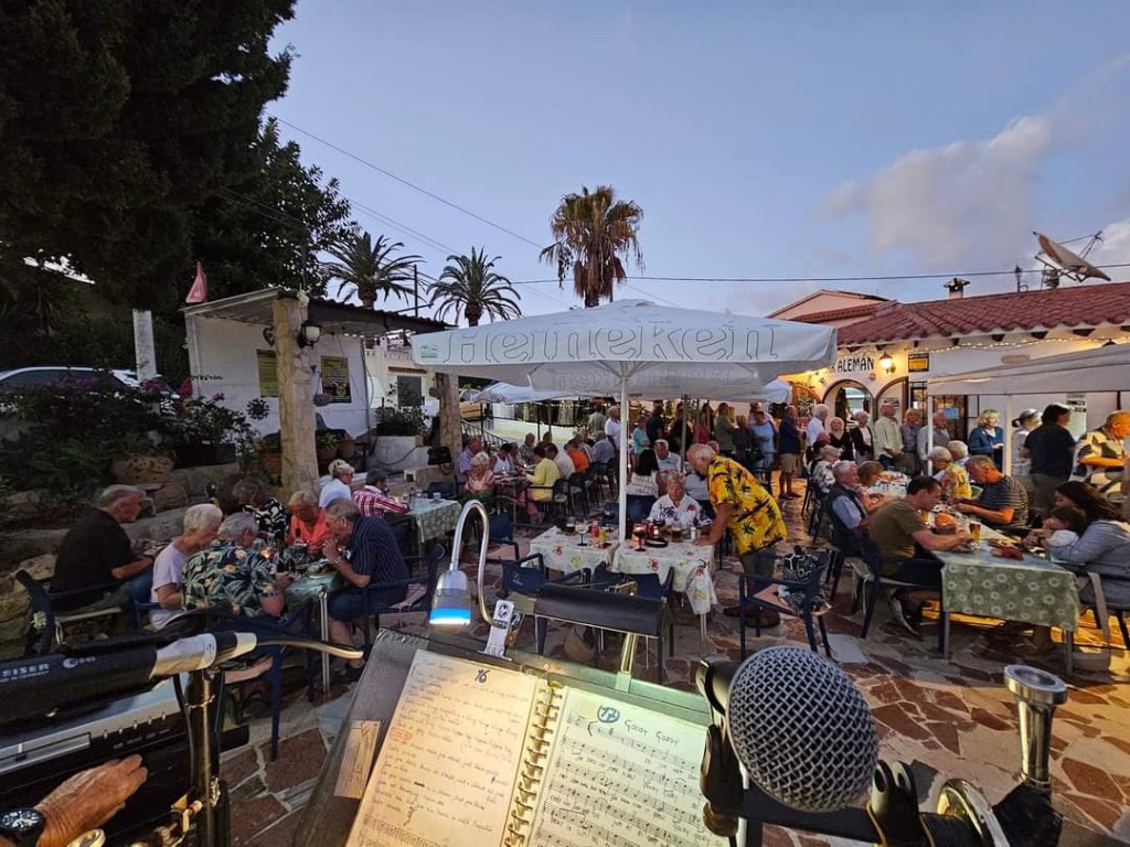 Restaurante Bar Aleman — Ambiente