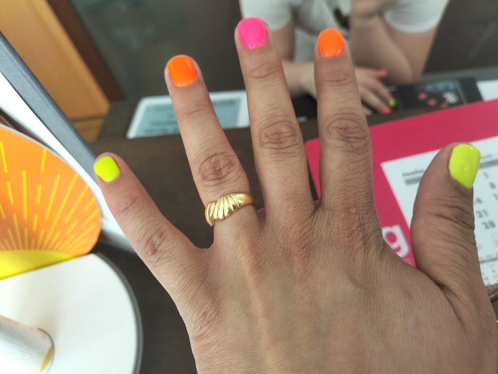 UnaSara — Manicura