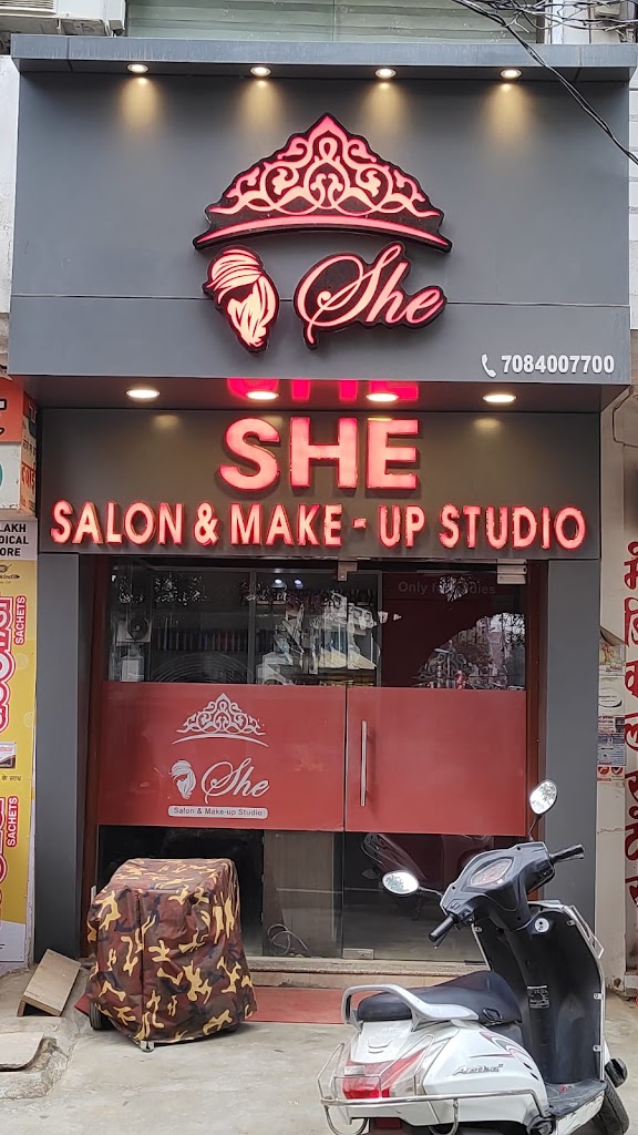 She Salon Make Up Studio