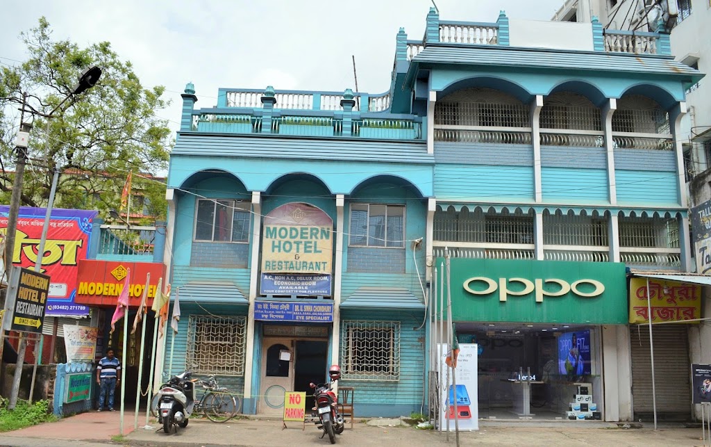 Modern Hotel Restaurant