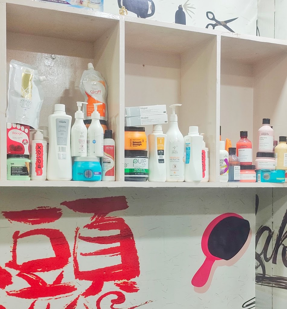 Priya Beauty Parlour