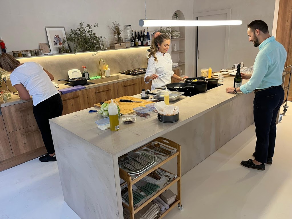 esencia by Maria Morales — Ambiente