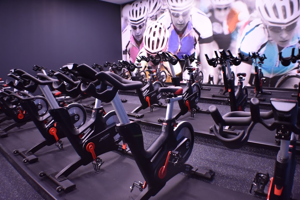  Onelife Fitness - Valley Mall