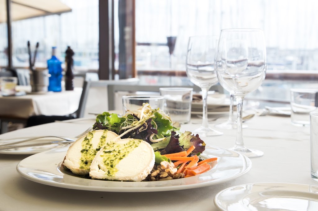 Restaurant PESQUERO — Comida y bebida
