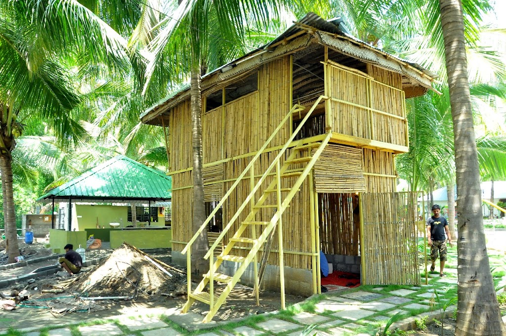 Royal Castle Farm Stay Resort