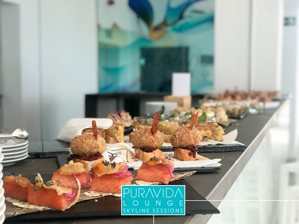 Puravida Lounge RH — Comida y bebida