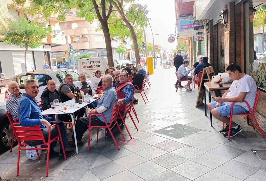 Pizzeria Les corts — Ambiente